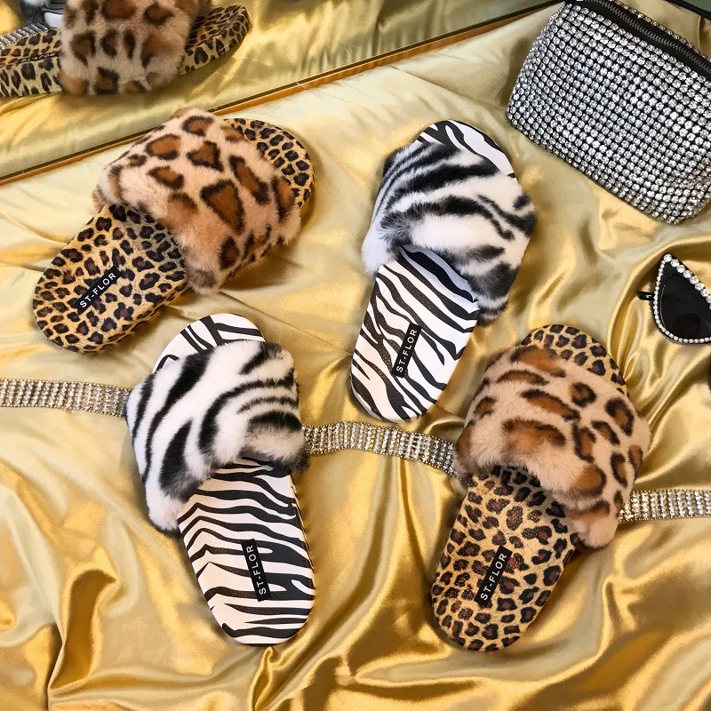 

Slippers 2021 Summer Furry Fashion with Fur for Home Slides Leopard Fur Slipper Women Spring Flat Bottom Ladies Designer Slides