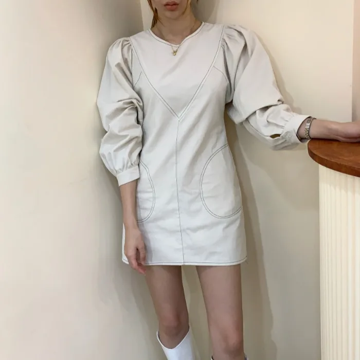 

Miss Korean Ins Special-Interest Design Retro Puff Sleeve round Neck Open Line Pocket Waist Slimming Dress for Women