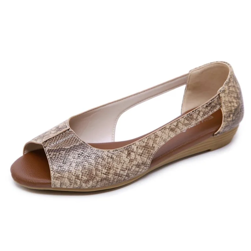 

Spring and Autumn Women's Shoes Open Toe Casual Soft Sole Ladies Boat Shoes Mother Shoes Leopard Print Women PU Low Heel Women