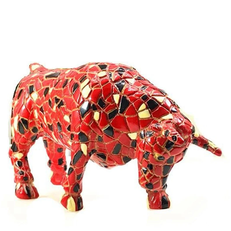 

New Handmade Painted Spain Mosaic Red Cow Creative Resin Crafts Tourism Souvenir Gifts Collection Home Decoration