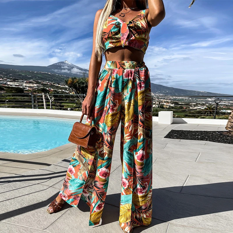 

Print Boho Pant Suits Summer Women 2 Piece Set Spaghetti Strap Crop Tops Split Wide Leg Pant 2021 Sexy Beach Vacation Outfits
