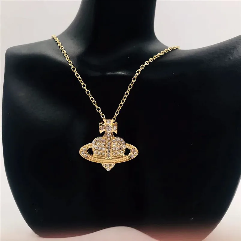 

New 2021 Hot Sale Choker Fashion Retro Bohemia Zircon Saturn Necklace Heart Clavicle Chain Necklaces for Women Jewelry Gift