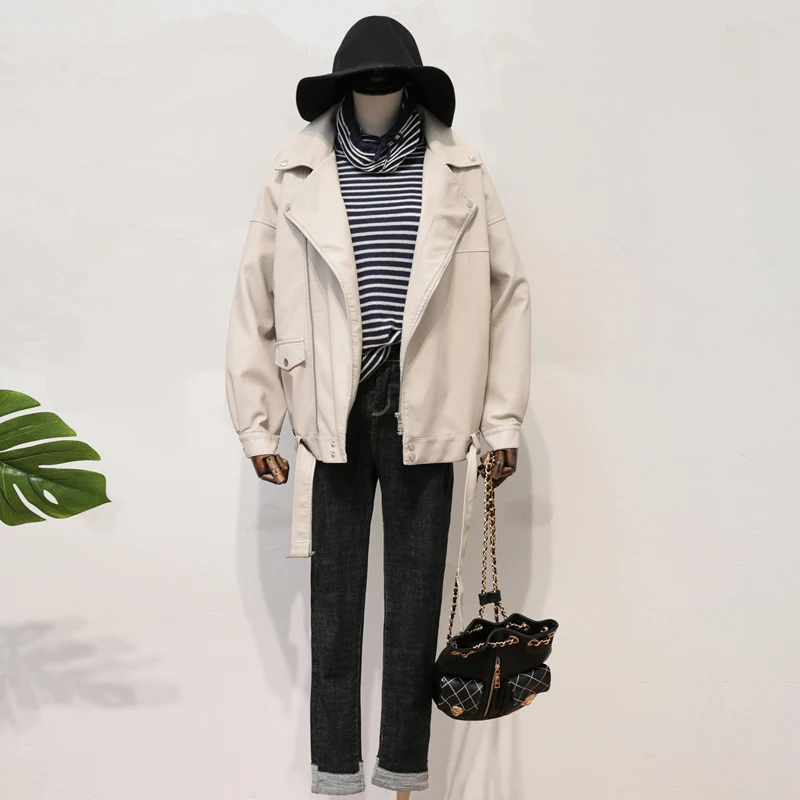 Куртка женская из искусственной кожи на молнии с поясом | Женская одежда