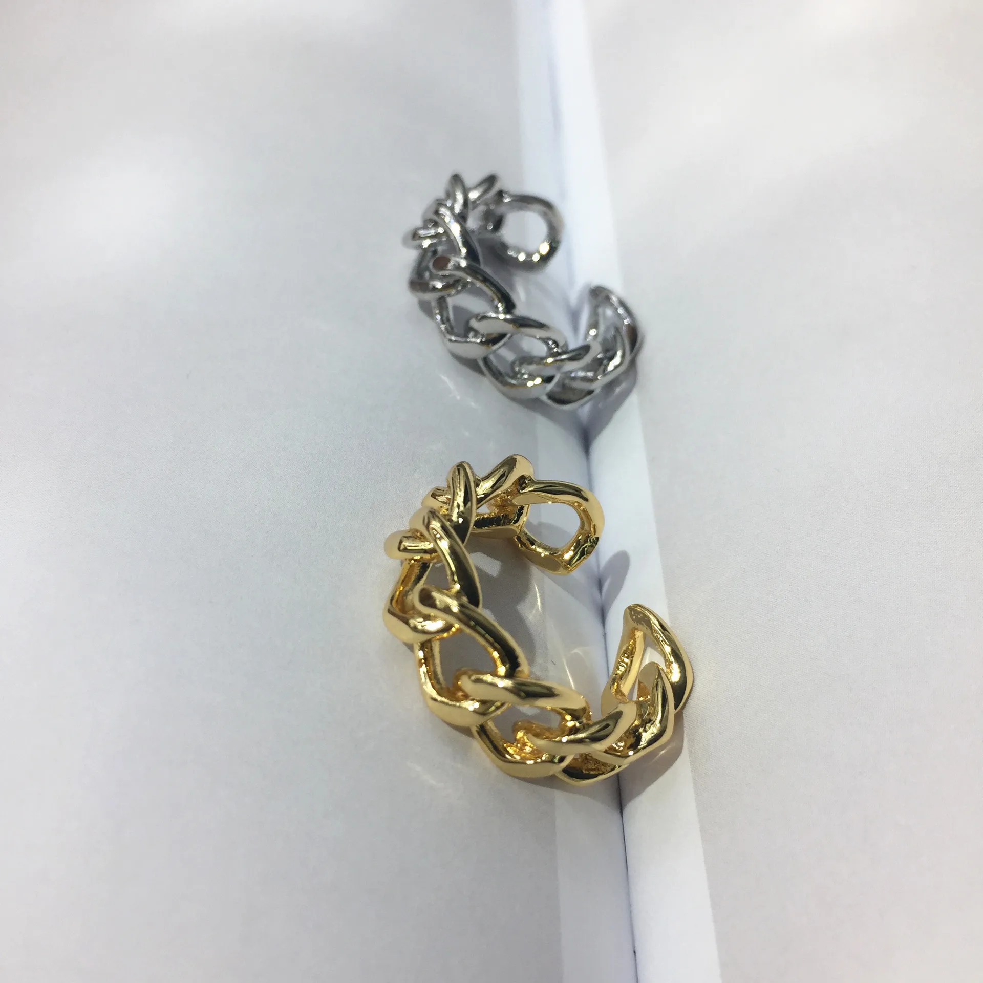 Новинка кольцо-цепочка золотого и серебряного цвета кольца из нержавеющей стали