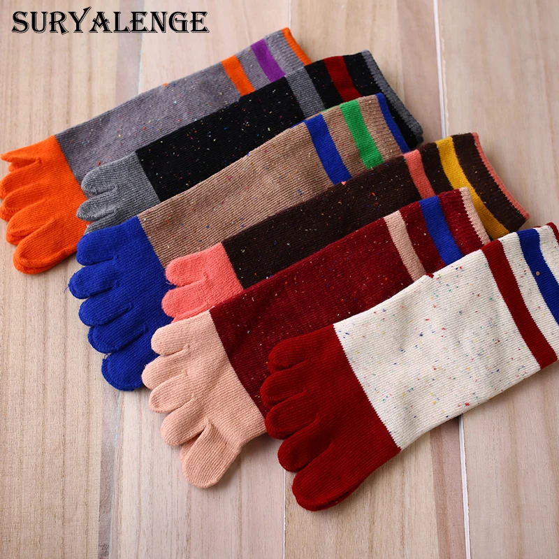 Femal/осенне зимние модельные двухполосные полосатые носки женские цветные