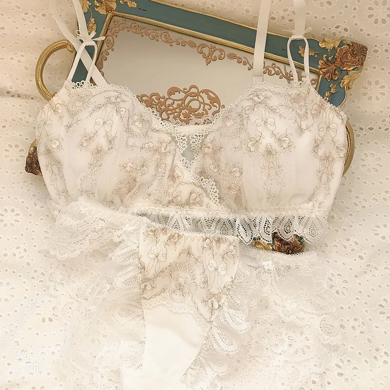

2020 Summer New Sexy Kawaii Underwear Intimate Set Women Lace Embroidery Lingerie Ultra Thin Bra and Panty Set for Young Girl