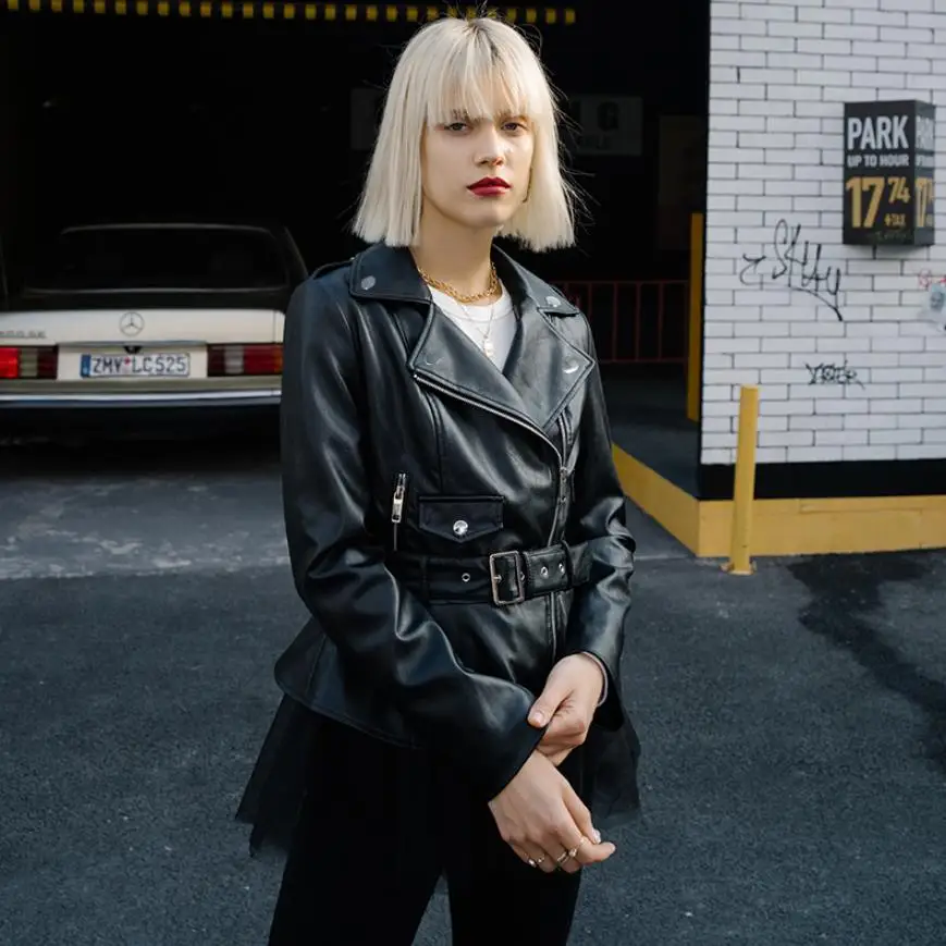 Куртка женская из искусственной кожи с отложным воротником укороченный пиджак в