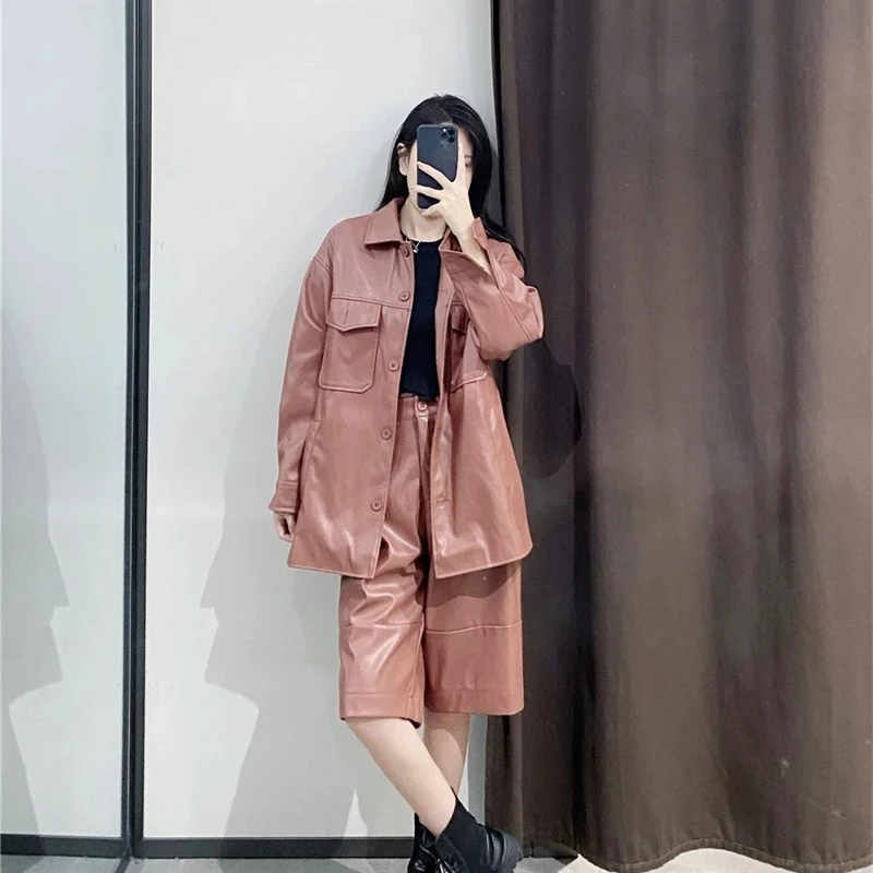

YOSIBCD Women 2021 Chic Fashion Faux Leather Side Pockets Shorts Vintage High Waist Zipper Fly Female Short Pants Mujer