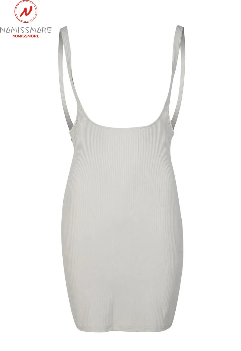 Женское платье на бретельках в стиле пэчворк без рукавов с открытой спиной