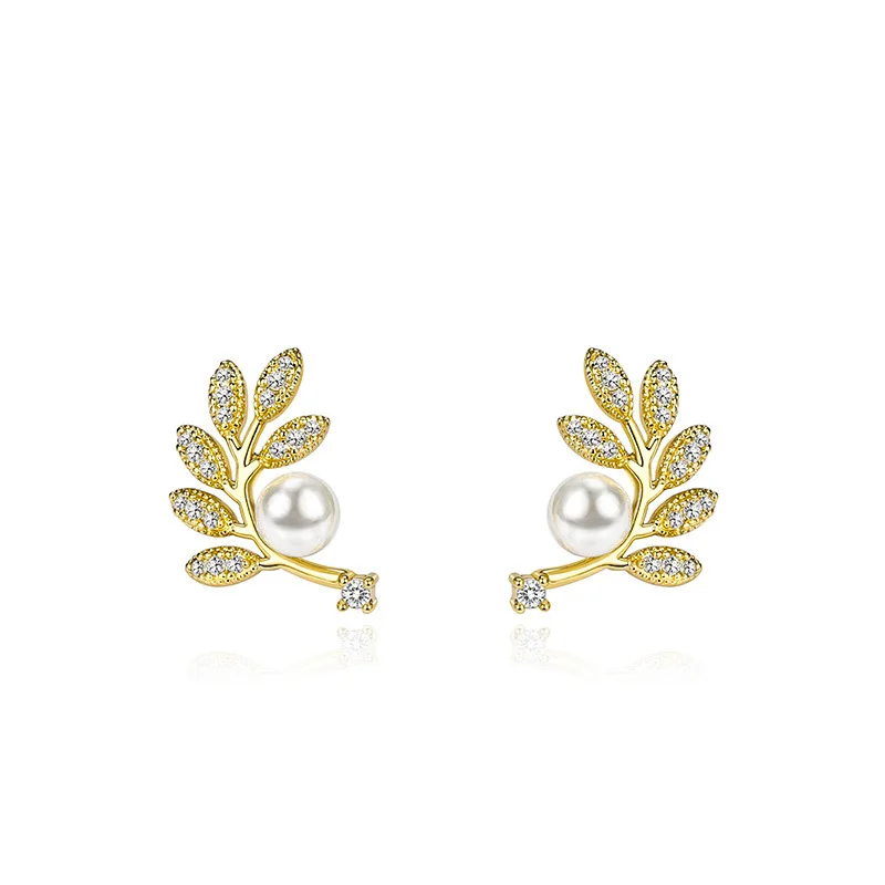 

2021 New Fashion Korean Simulated Pearl Leaves Stud Earrings S925 Silver Contracted Joker Shiny Crystal Women Earrings Jewelry
