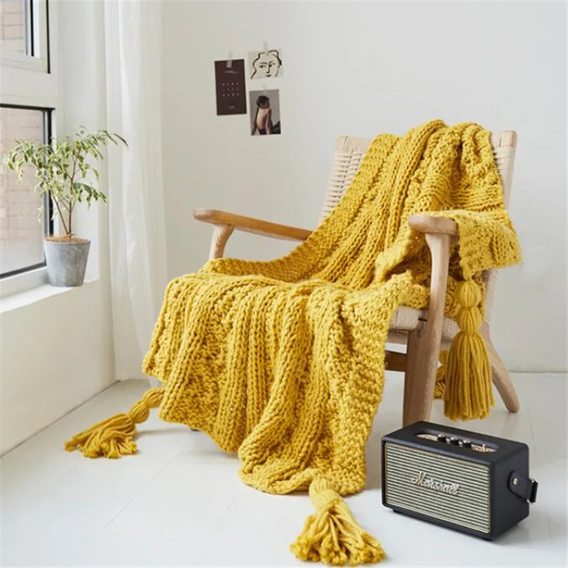 

Knitted Blanket With Tassel Sofa Throw Blankets Soft Woolen Chunky Bedspread Tapestry Thread Blanket Nordic Room Decoration
