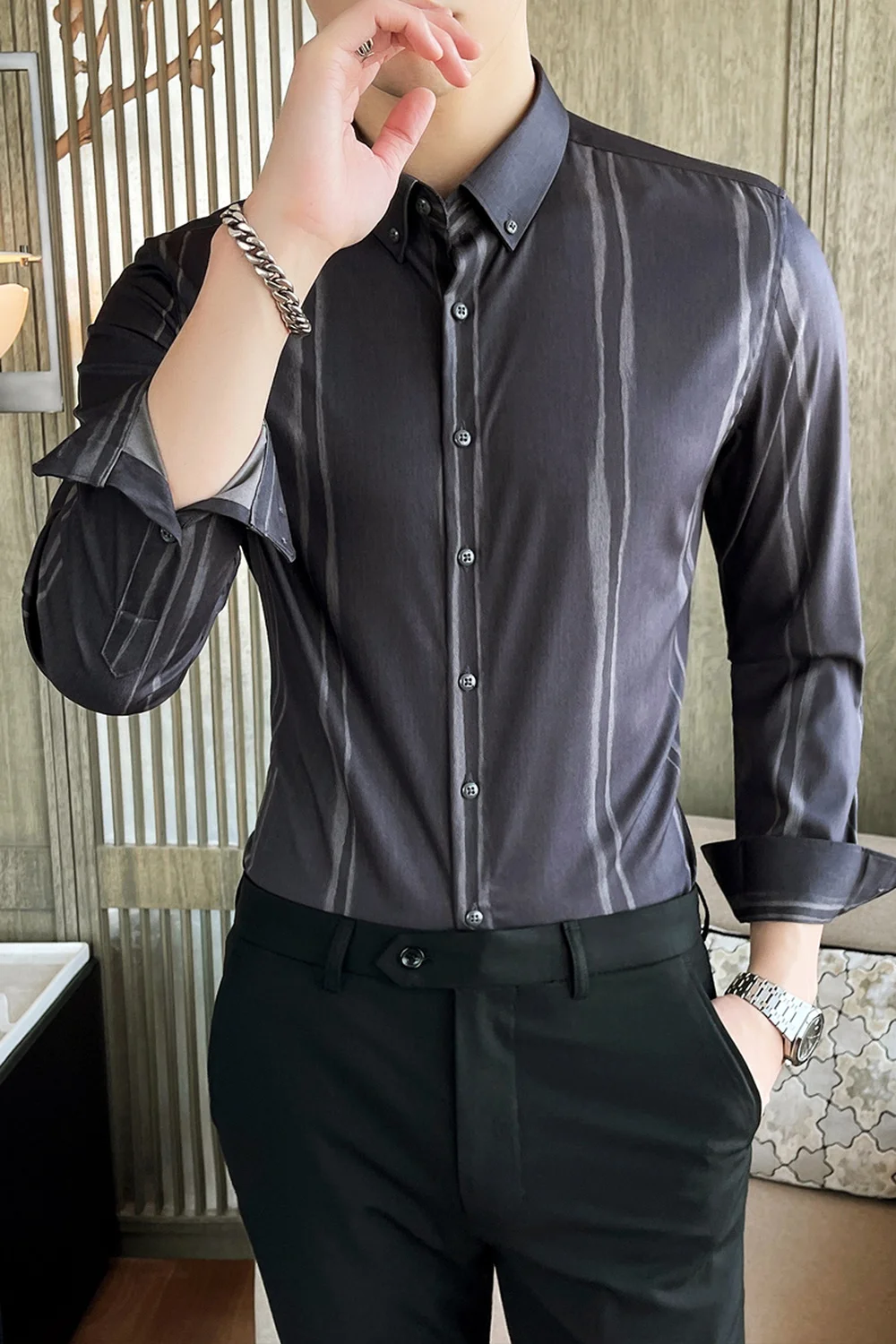 

Striped British Style Shirt Business Casual Formal Dress Shirts Long Sleeve Office Social Blouse Slim Streetwear Chemise Homme