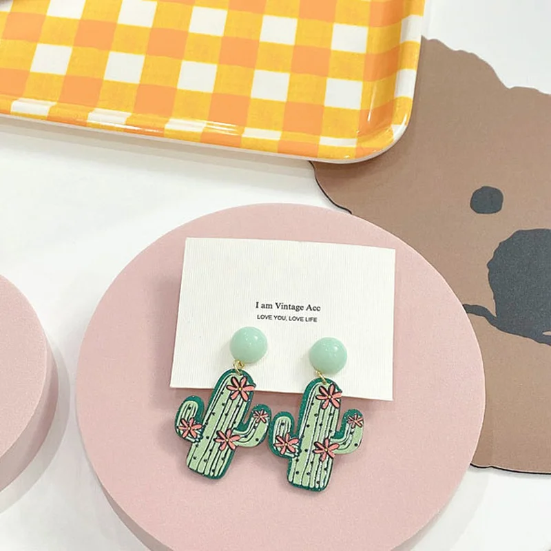 

Minar Summer Cartoon Cactus Drop Earrings for Women Mujer Green Color Resin Planet Hanging Dangle Earrings Chic Party Jewelry