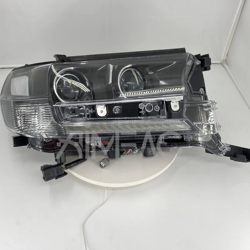 

Made for New For Land Cruiser Headlights assembly Bi-Xenon Lens Double Beam HID 2016-2018car lights