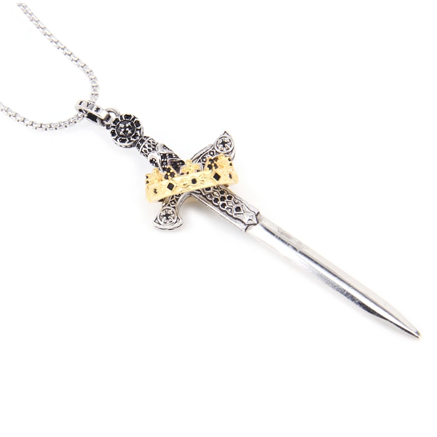 Кулон из темного меча Томаса украшенный вращающейся короной в центре украшение