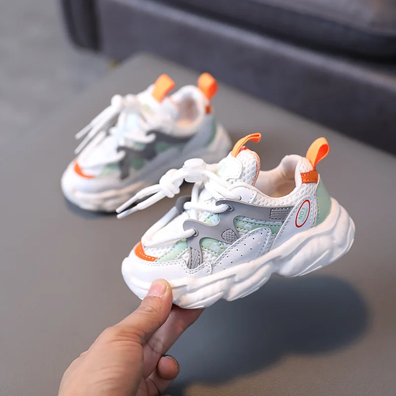 Детская обувь осенняя новая спортивная для мальчиков модные кроссовки детские