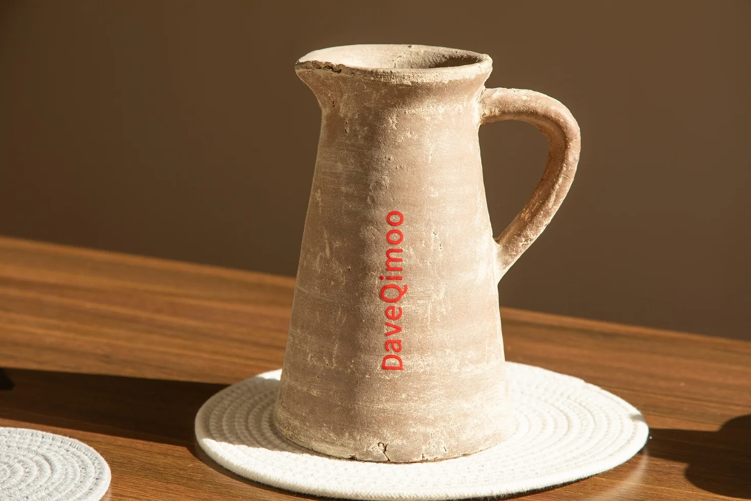 

DaveQimoo Vase, clay pot, floral arrangement, vase