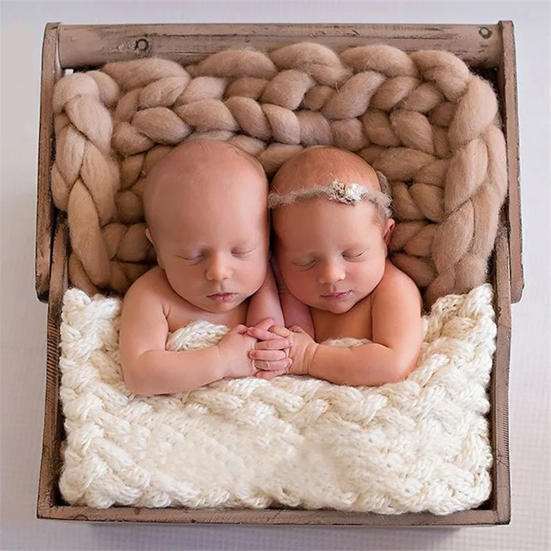 

New High Quality Hand Knitted Wool Crochet Baby Blanket Photography Props Chunky Knit Solid Baby Bed Blankets Basket Stroller