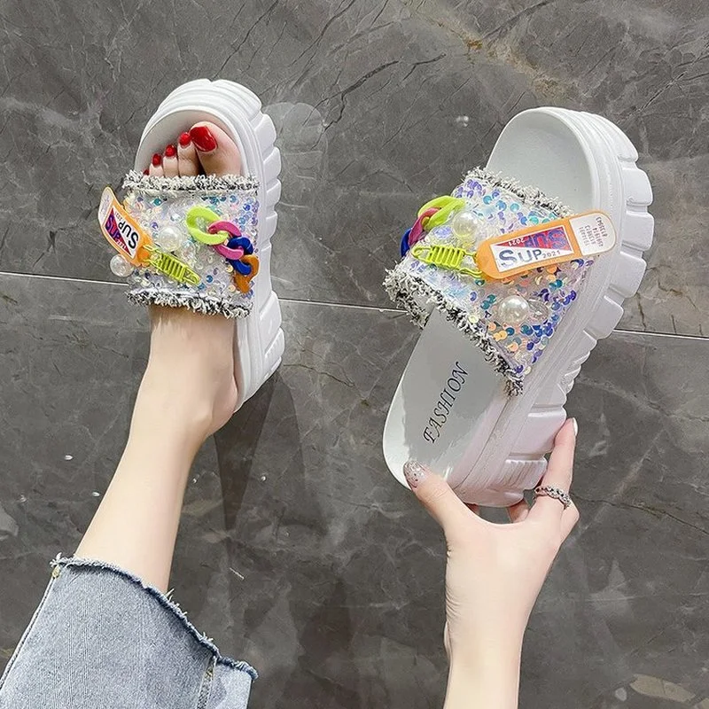 

Sequined thick-soled sandals and slippers women's summer 2021 net red chain outer wear showing feet small beach sandalias mujer