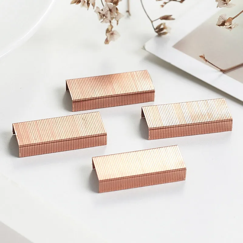 

1000pcs Rose Gold Staples Kawaii Stationary Stitching Needle Staples 12# 24/6 Metal Staples Office Stationery Binding Supplies