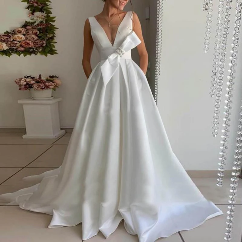 

Vestidos Elegant Satin Wedding Dress 2021 V Neck Simple Boho Bridal Gowns Plus Size Backless Robes De MariÃ©e with Bow