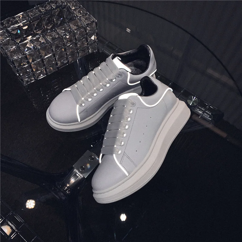 

Cowhide Women White Shoes Soft Summer New Fluorescent Leather Thick-Soled Sneakers Inner Heightening Couple Sports Casual Shoes