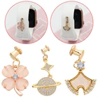 Ремешок силиконовый для Apple Watch Band, декоративный браслет с алмазным напылением, с круглыми гвоздями для Iwatch, спортивные аксессуары