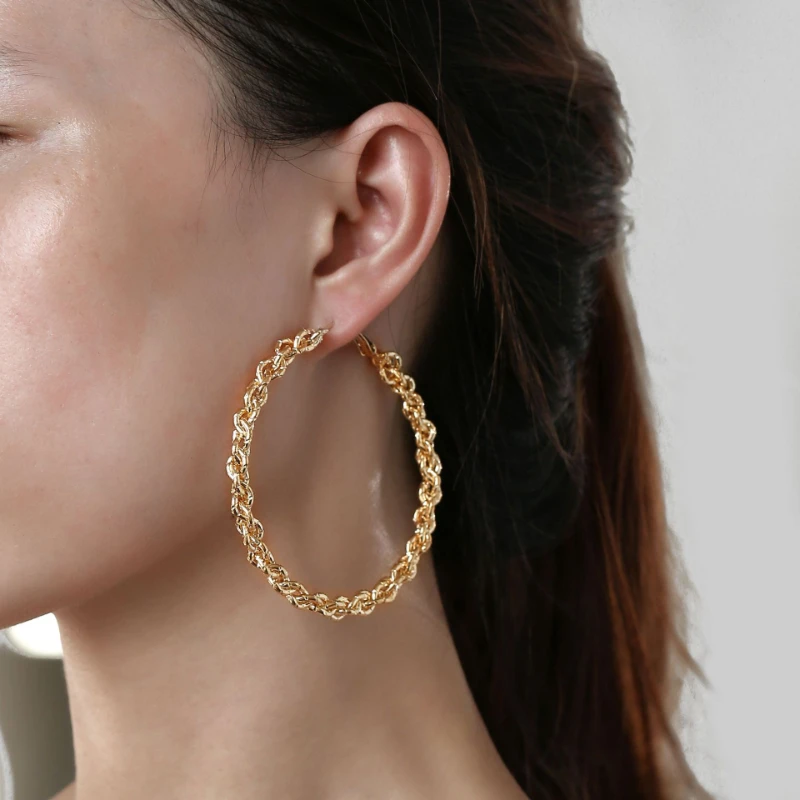 

Hoop Circle Earring for Woman New Vintage Gold Color Korean Statement Big Heart Earrings Accessories Brincos