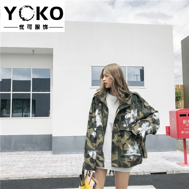 YOKO/Весенняя джинсовая куртка с граффити женская уличная Свободная капюшоном в