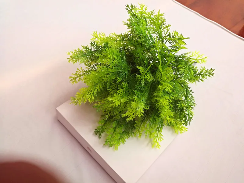 Зеленые пластиковые искусственные растения трава имитация башни листьев сосны