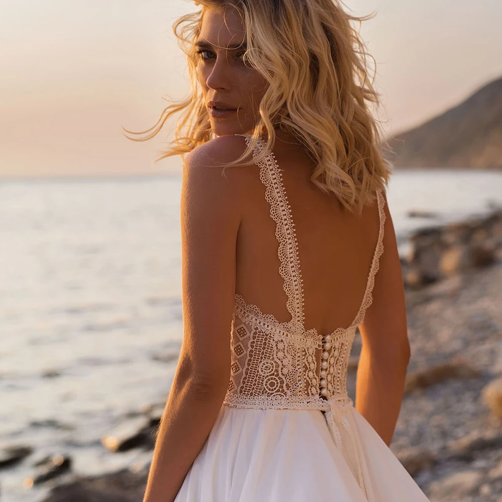 

Charming Satin Chiffon Wedding Dress 2021 Boho Simple Sweetheart Lace Spaghetti Straps Bridal Gowns with Slit