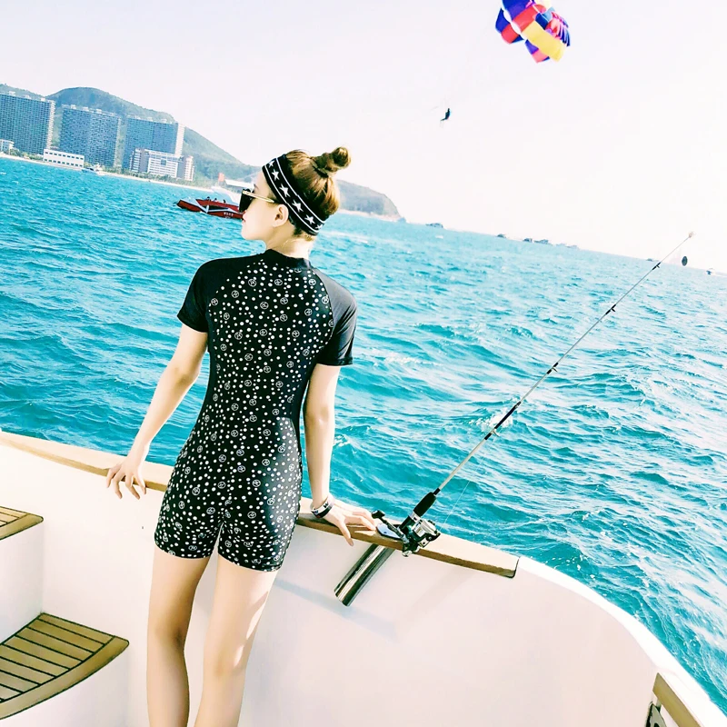 Женский спортивный топ цельный купальник одежда для серфинга боди с короткими