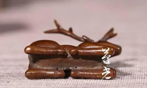 

Solid red copper sika deer, tea handicraft ornaments