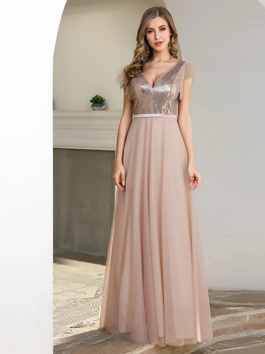 

Romantic Double V Neck Tulle Bridesmaid Dresses