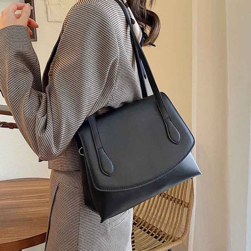 

Spring advanced feeling net red bag 2021 new fashion simple one shoulder women's bag foreign style messenger bag versatile