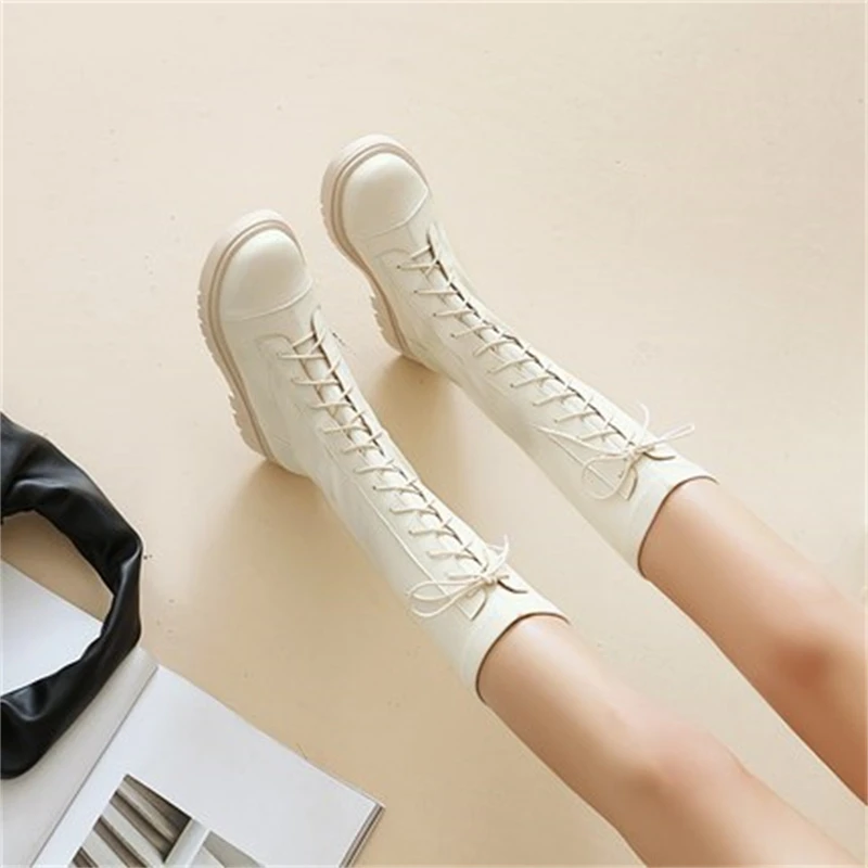 

Ботинки детские, на плоской подошве, с плюшевой подкладкой, 02B