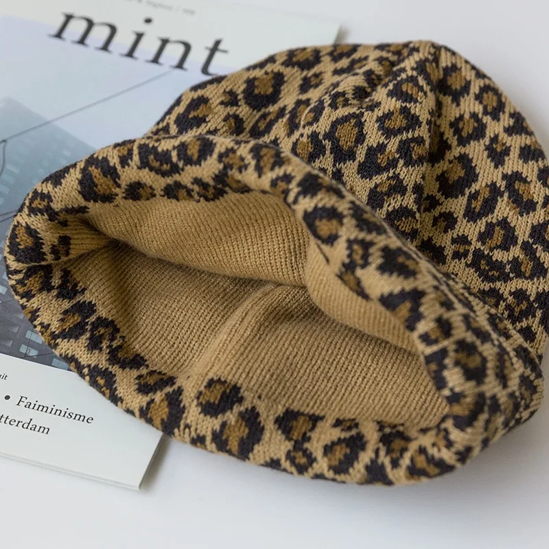 

Knitted Hats for Women Leopard Print Woolen Hat Autumn And Winter Trendy Fashion Wild Korean Version Of The Warm Ear Cap