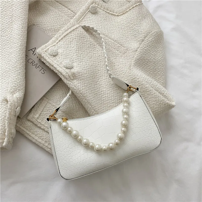 

Pearl Shoulder Bag Temperament Twist Portable Shoulder Bag Fashion Ladies Handbag Underarm Bags for Women Trend Pearl Bag