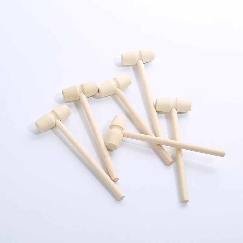 

30 Pcs Wooden Hammers for Chocolate Mini Breakable Heart Hammer Wood Mallet for Chocolate Smooth Finished INTE99
