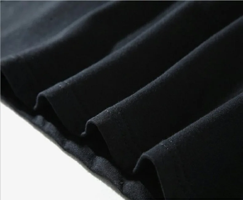 

2021In the summer of the new men's fashion poker printing round collar men T-shirt with short sleeves