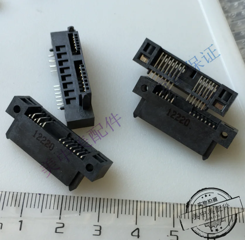 

For original original belt drive socket is SATA socket mouth SATA 6 + 7P female connector headPatch type