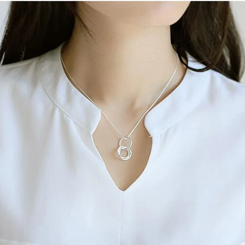 

925 Sterling Silver Multiple Shiny And Exquisite Round Necklace Geometric Pendant Birthday Gift Ladies Fashion Choker SNK008