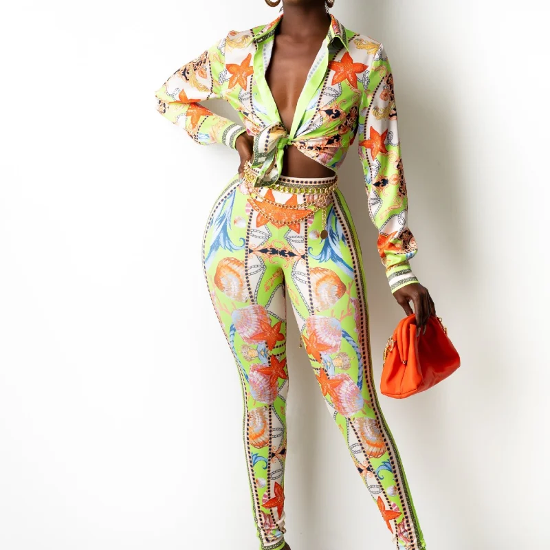 Женский комплект из двух предметов рубашка с длинным рукавом и отложным