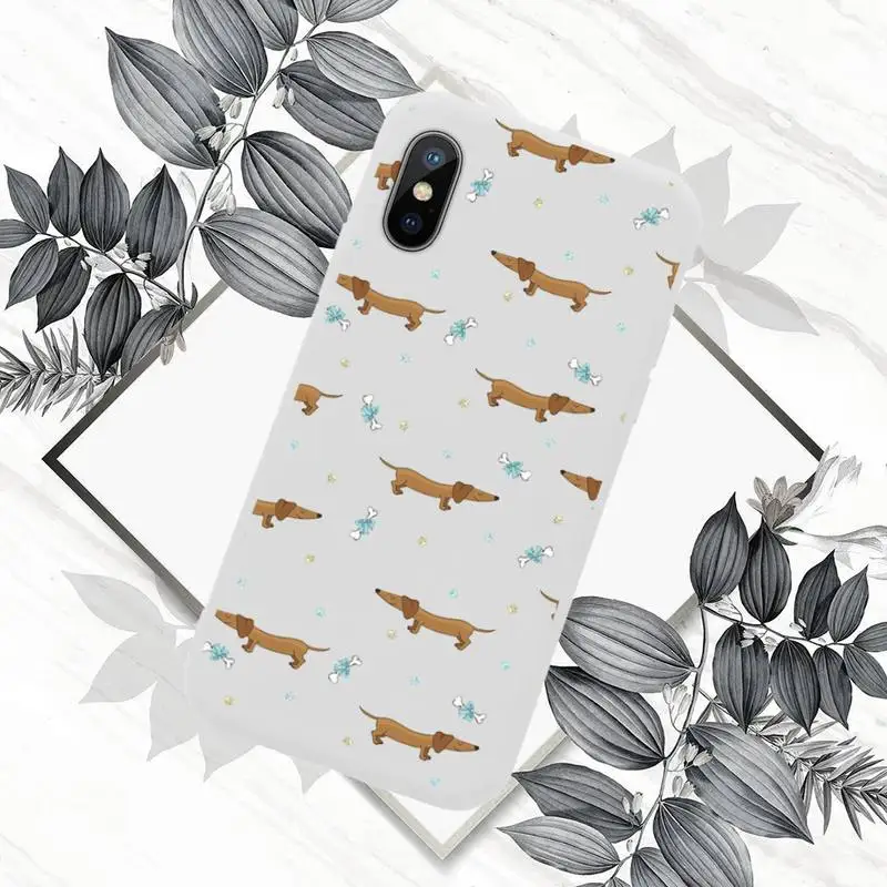 

animal Cartoons Dachshund Bulldog Phone Case Candy Color for iPhone 6 7 8 11 12 s mini pro X XS XR MAX Plus