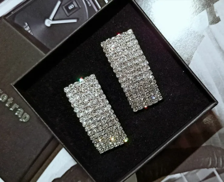 

2020 hot new arrival arrives creative exaggeration super shining rectangular exaggerated women's hypoallergenic earrings