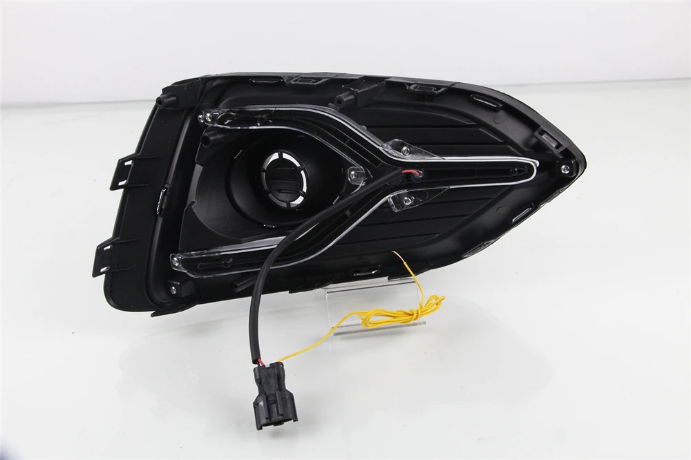 1 Пара для Hyundai Accent Solaris 2017 2018 2019 2020 Желтая функция поворотного сигнала 12В Автомобильная DRL LED Дневной светильник Противотуманный светильник включен.