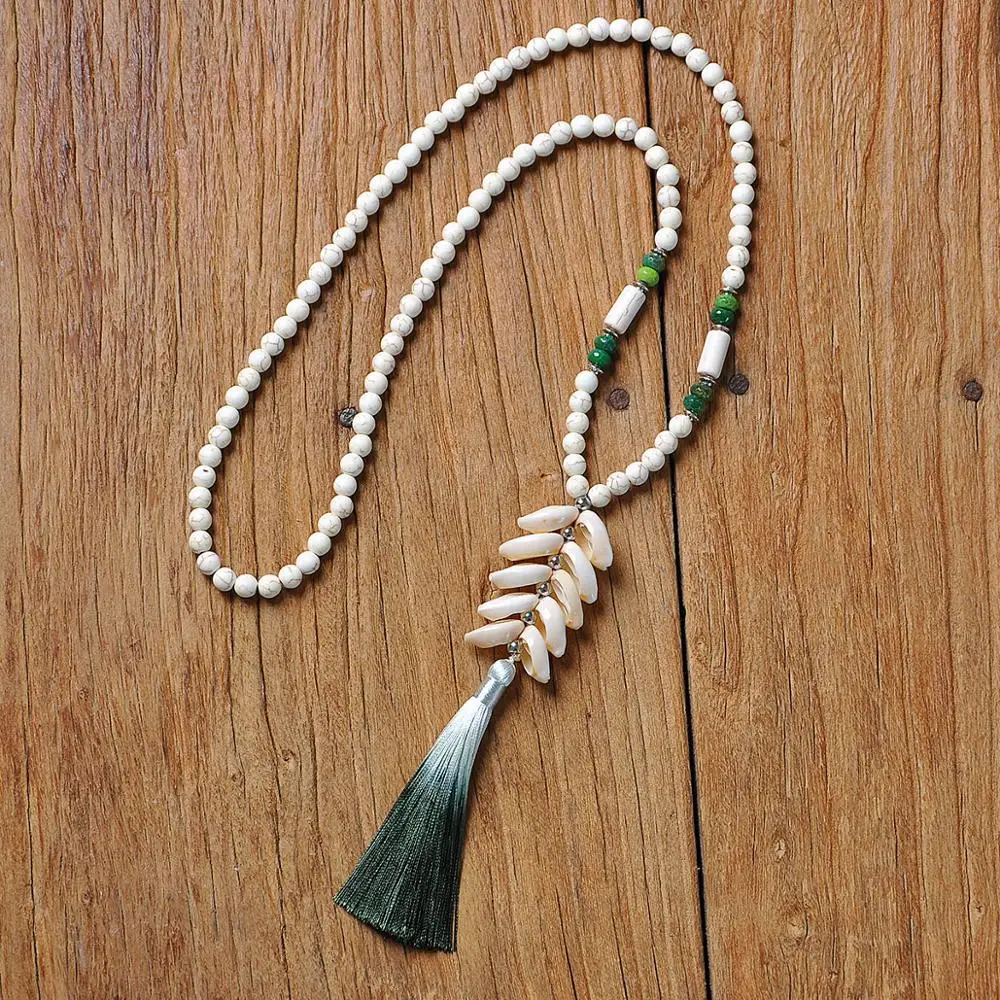 Элегантный корпус градиент рампы зеленый кисточкой ожерелье с натуральными