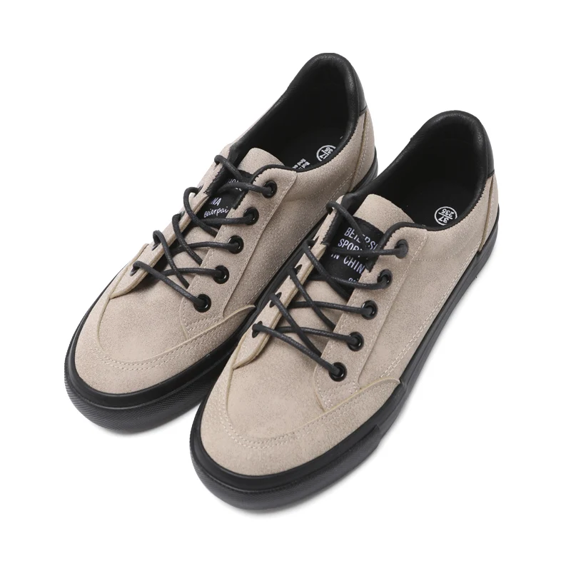 Весенне осенние однотонные кроссовки на шнуровке женская обувь с закрытым