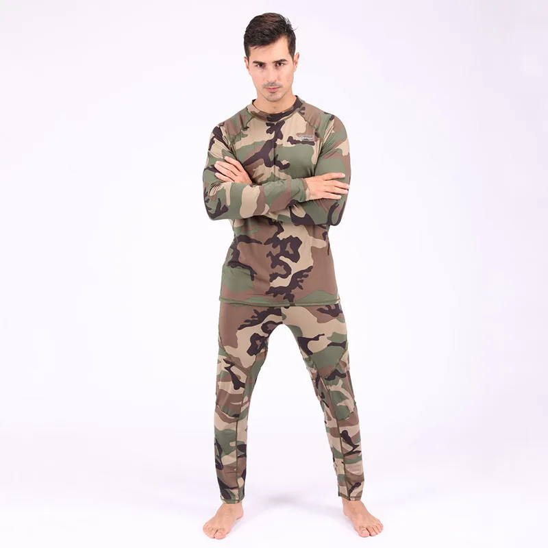 Мужское бесшовное облегающее зимнее камуфляжное флисовое тактическое нижнее