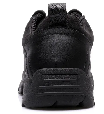 

2391- new men's shoes,